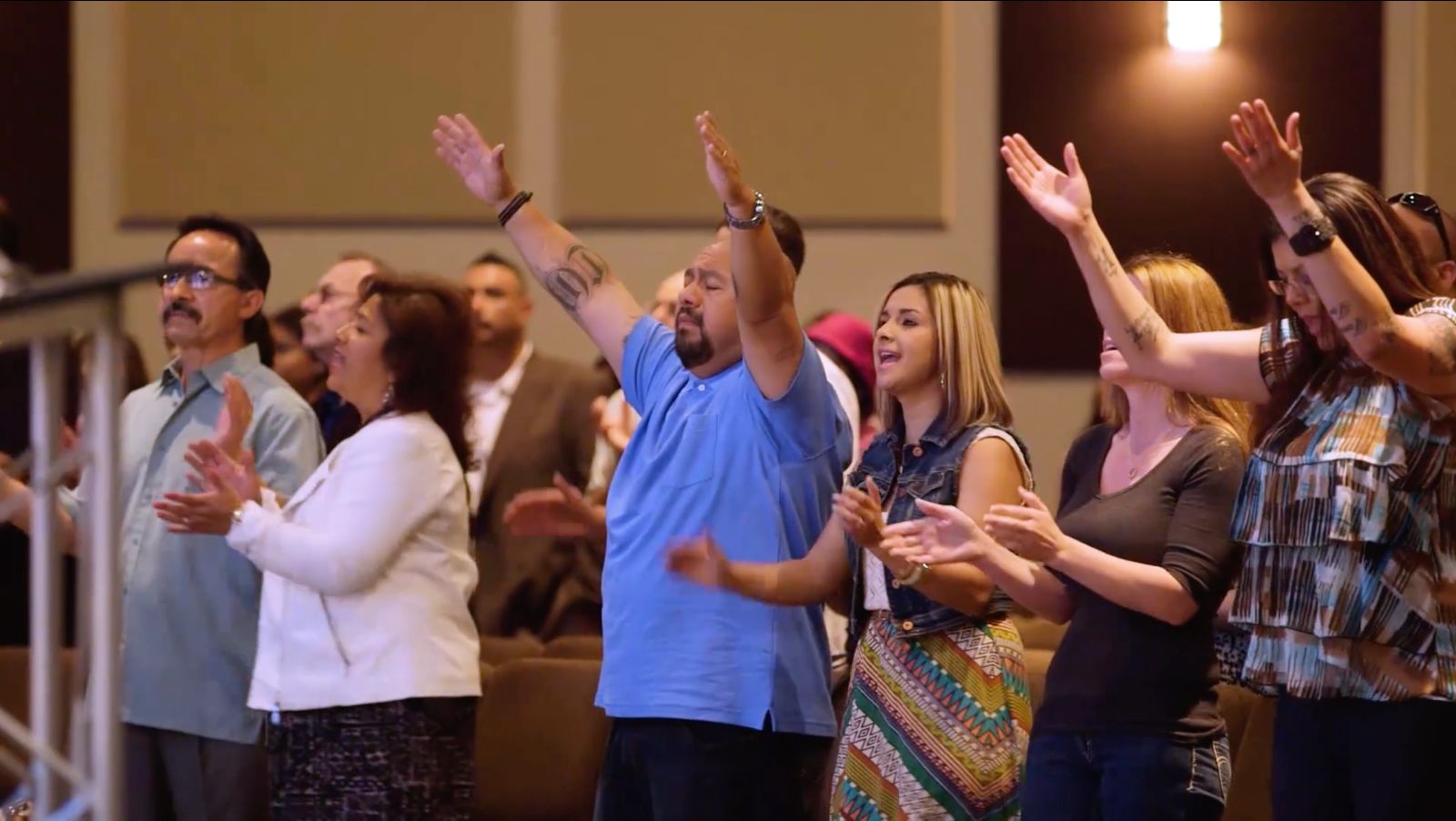 Vida Church Prayer Video Banner Image